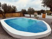 Moradia T2, inserida em lote com 1125 m2 com piscina, em...