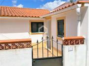 Moradia T2 inserida em Terreno de 528m2 em Gavião