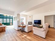 Moradia T2 isolada em Albarraque 95m² Rio De Mouro