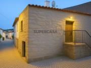 Moradia T2 na aldeia histórica de Fonte Arcada