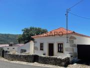 Moradia T2 para alugar em Porto de Mós