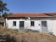 Moradia T2 para Reconstruo perto de Fatima