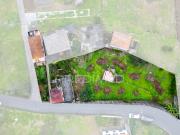 Moradia T2 para Recuperar + Palheiro na Ponta Delgada...