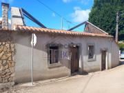 Moradia T2 para remodelação em Alguber, Cadaval...