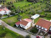 Moradia T2 para remodelar Cem Soldos, Tomar