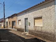 Moradia T2 para venda