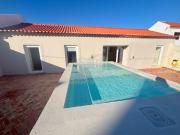 Moradia T2 Renovada Almoçageme, Sintra
