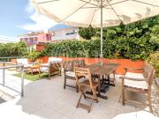 Moradia T3+1 com anexo e terraço, em Campolide, Lisboa