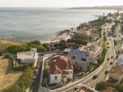 Moradia T3+1 com Jardim Privativo e Vista Mar no Estoril