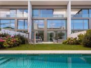 Moradia T3+1 com piscina e jardim em Cascais