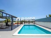 Moradia T3+1 com piscina privativa para venda em...