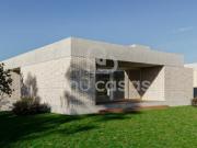 Moradia T3+1 de excelência em Santa Joana