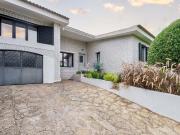 Moradia T3+1 em Birre, Cascais — Elegância, Conforto e...