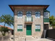 Moradia T3+1, junto ao Centro Histórico, Guimarães 0m²...
