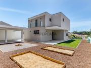 Moradia T3+1 lote de 421m2 Lagoa de Albufeira Sesimbra