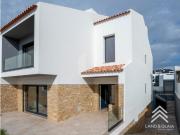 Moradia T3+1 na Ericeira