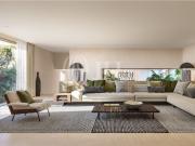 Moradia T3+1 Triplex com jardim, no Plátanos, em Cascais