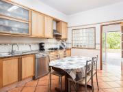 Moradia T3+2 com excelente localização na Goncinha,... Moradia T3+2 com excelente localização na Goncinha,...