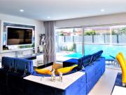 Moradia T3 +1 com jardim e piscina, na Aroeira, Almada