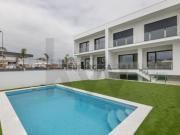 Moradia T3 + 1 Moderna com Piscina e Jardim Charneca da...