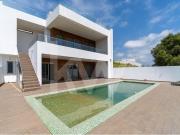 Moradia T3 + 1 | Piscina | Garagem | Escritório | 3...