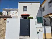 Moradia T3 + 2 Remodelada na Vrzea de Sintra