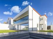 Moradia T3 | 4 Frentes | Zona Histórica de Leça da Palmeira