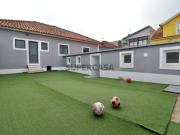 MORADIA T3 +4 MORADIAS T1 +GARAGEM +TERRENO