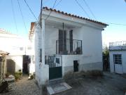 Moradia T3 à venda em Alijó