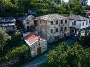 Moradia T3 à venda em Castro Daire