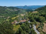 Moradia T3 à venda em Celorico de Basto