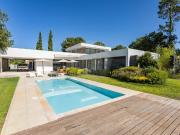 Moradia T3 à venda em Condomínio Fechado da Quinta do Perú