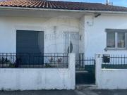 Moradia T3 à venda em Guia