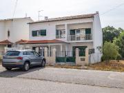 Moradia T3 à venda em Leiria