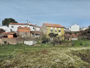 Moradia T3 à venda em Idanha a Nova
