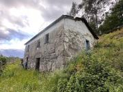 Moradia T3 à venda em Póvoa de Lanhoso