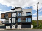 Moradia T3 à venda em Santa Iria de Azóia