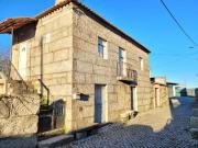 Moradia T3 à venda em Torre de Moncorvo