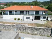 Moradia T3 à venda em Vieira do Minho