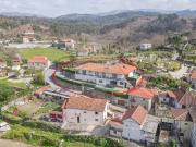 Moradia T3 à venda em Vieira do Minho