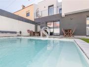 Moradia T3, à venda no Vale Pequeno com Piscina,...