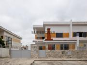 Moradia T3 Amadora com Excelentes Áreas e Espaço Exterior