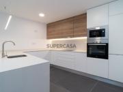 Moradia T3 c/ terraço e quintal no centro do Barreiro