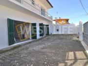 Moradia T3, Campelos e Outeiro Da Cabeça, Torres Vedras...
