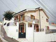 Moradia T3 com 3 frentes em Guifões Matosinhos