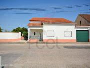 MORADIA T3 COM APROVEITAMENTO DE STO
