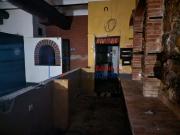 Moradia T3 com armazém anexo no centro de Mora