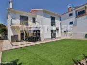 Moradia T3 com Fantstico Terrao de 120m2 e Vista MAR Com...