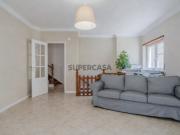 Moradia T3 com Garagem A 5 Min da Praia Areia Branca...