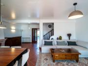 Moradia T3 com Garagem, Piscina e Vista Deslumbrante...